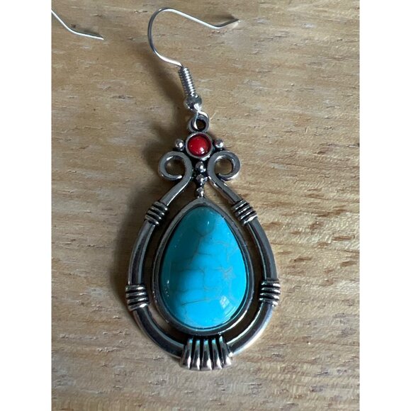 Vintage Style Turquoise Style Dangle Earrings Costume Southwestern Rodeo Cowgirl - Picture 2 of 6